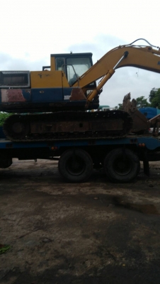 รถแม็คโคร komatsu 120 รุ่น 3 รถสภาพพร้อมใช้งาน