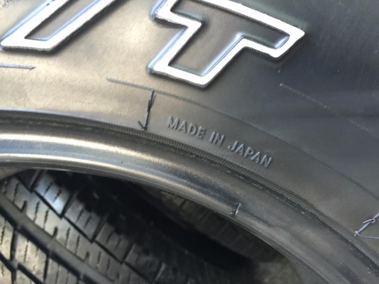 ยางToyo H/T 265/70/16 ผลิตMade in japan สภาพใหม่มาก ดอกเต็มๆ ไม่เคยปะ ไร้ตำหนิใดๆ