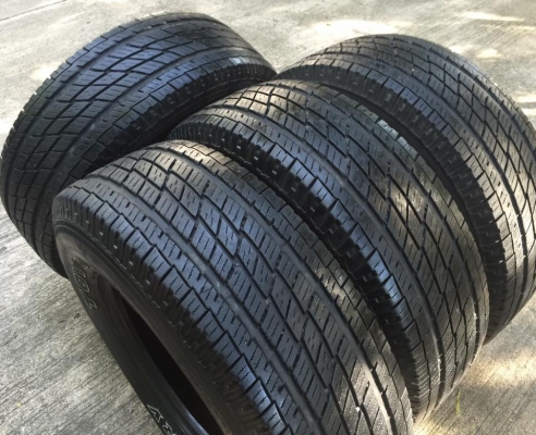 ยางToyo H/T 265/70/16 ผลิตMade in japan สภาพใหม่มาก ดอกเต็มๆ ไม่เคยปะ ไร้ตำหนิใดๆ