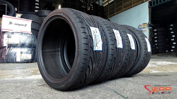 TOYO T1R 265/35ZR18 ยางญี่ปุ่นราคาพิเศษ TOYO T1R 265/35ZR18 ยางญี่ปุ่นราคาพิเศษ
