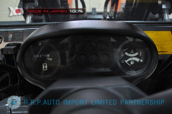 ขายรถโฟล์คลิฟท์มือสอง TOYOTA รุ่น 6FG40-10090 นำเข้าจากประเทศญี่ปุ่น 100\% ไม่เคยใช้งานในไทย