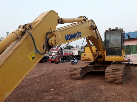 Komatsu PC200-7 ปี 2005 ไมล์ชั่วโมง 8,xxx ไฟฟ้าครบ เล่มทะเบียน พร้อมจัดไฟแนนซ์