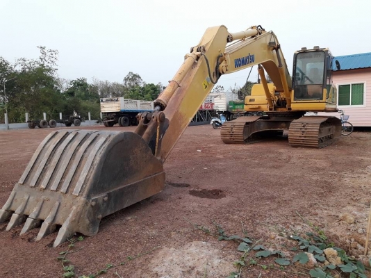 Komatsu PC200-7 ปี 2005 ไมล์ชั่วโมง 8,xxx ไฟฟ้าครบ เล่มทะเบียน พร้อมจัดไฟแนนซ์