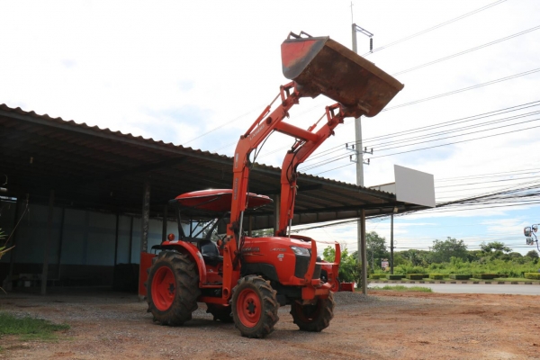 ขายรถไถ KUBOTA L4708 พร้อมตัวตักคูโบต้า สภาพสวยเดิมๆ เครื่องดี เกียร์ดี ไฮดรอลิคดี มีทะเบียนพร้อมโอน ราคา 435,000 มีรถขนส่งบริการ ร้านสามย่านแทรคเตอร์ อ.แกลง จ.ระยอง 0897489639,0818618678,0899347475 id line=0897489639 id line=0818618678 id line=089934 ขายรถไถ KUBOTA L4708 พร้อมตัวตักคูโบต้า สภาพสวยเดิมๆ เครื่องดี เกียร์ดี ไฮดรอลิคดี มีทะเบียนพร้อมโอน ราคา 435,000 มีรถขนส่งบริการ ร้านสามย่านแทรคเตอร์ อ.แกลง จ.ระยอง 0897489639,0818618678,0899347475 id line=0897489639 id line=0818618678 id line=089934