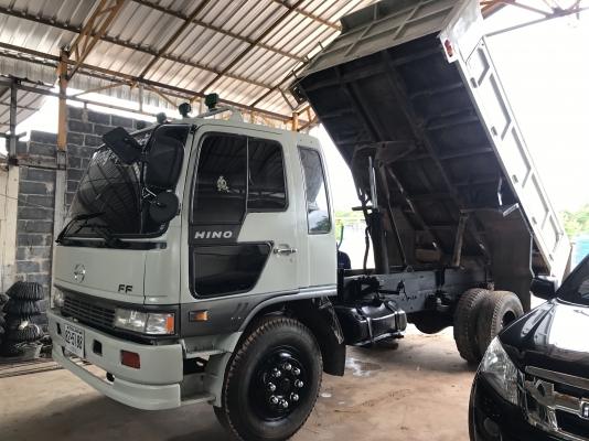 ขาย 6ล้อ Hino สิงไฮเทค 195 แรง เดิมๆ สวยๆ