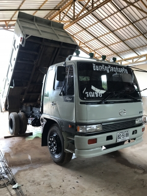 ขาย 6ล้อ Hino สิงไฮเทค 195 แรง เดิมๆ สวยๆ