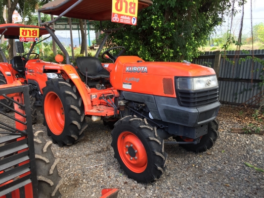 ขายkubota L2808 4x4
