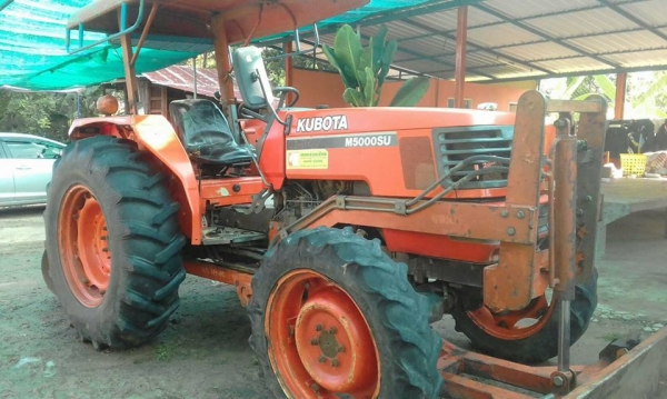 ขายรถไถ คูโบต้า M5000 ใบดันหน้าผาน6 โรตารี่ ปี50สภาพพร้อมใช้งานเอกสารครบ ขายรถไถ คูโบต้า M5000 ใบดันหน้าผาน6 โรตารี่ ปี50สภาพพร้อมใช้งานเอกสารครบ
