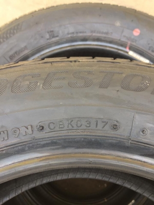 ขายยางใหม่ BRIDGESTONE TURANZA T001 195-65-15 ปี17 เส้นละ 2,550 บาท