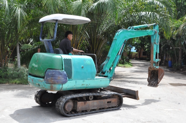 KOMATSU PC20-7 คอนโทลน้ำมัน ปั้มแรง สวยเดิมจากญี่ปุ่น ทำงานสมบูรณ์ทุกระบบ รับรองไม่ผิดหวัง 265,000 เท่านั้น!!