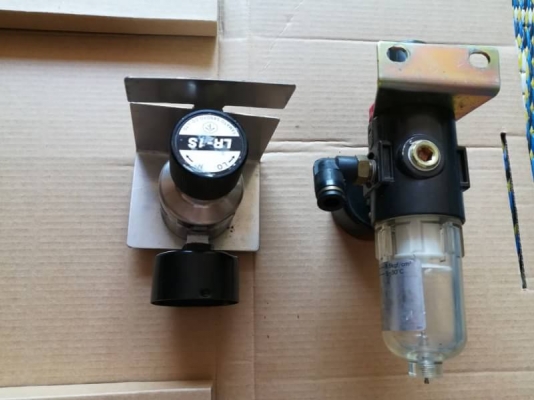 ขายคู่นี้ 500บาทส่งฟรีโทร 083-2000058 ชุดดักน้ำ ดักลมของยี่ห้อSMCและKOTANEI ขายคู่นี้ 500บาทส่งฟรีโทร 083-2000058 ชุดดักน้ำ ดักลมของยี่ห้อSMCและKOTANEI