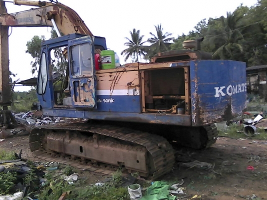 โคมัสสุ 200รุ่น2 ใช้งานปกติ