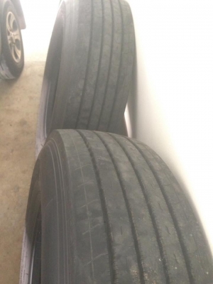 ขาย ยางรถบัส - สิบล้อ 295/22.5 Michellin