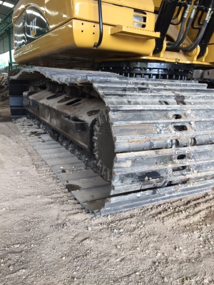 ขาย Cat320D ไฟฟ้าครบ โซ่แผ่นใหม่ จัดไฟแนนซ์ได้