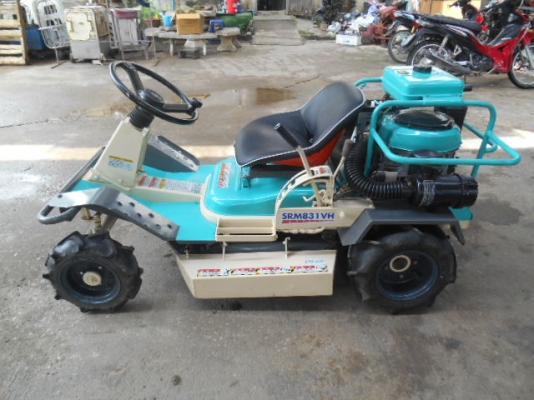 รถตัดหญ้า SATO SRM 831 VH  13 แรง พร้อมใช้งาน