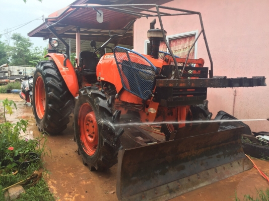 Kubota M7040 หาง7ใบดัน ปี54 ยางสวยสี่เส้น เล่มพร้อม ภาษีม79