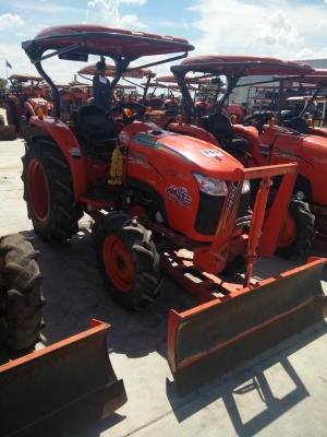 ขายแทรกเตอร์ L3608SP ใบดันดิน ผาน6 22" รถสวยสภาพดีมาก ใช้งานได้เลยครับ