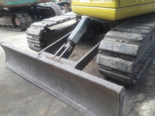 ขายค่ะ. KOMATSU PC60-7  เก่าญี่ปุ่นแท้  มาใหม่  สภาพสวย..เครื่องปั๊มดี  มีผานหน้า..5,XXX  ชั่วโมง  เอกสารอินวอยครบ ลองระบบกันได้ทุกวัน  โทร  089-3818694  ดวงนภา