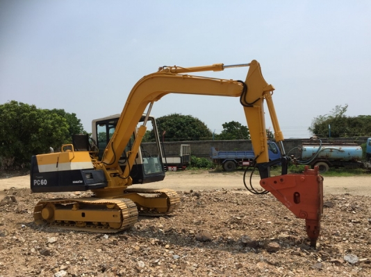 ขายรถขุด  KOMATSU PC60-6