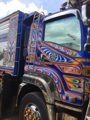 พ่วง 22 ล้อ ISUZU FXZ360 ปี57 กระบะอลูมิเนียม -ดั้ม หินทราย อู่ซุ่นชัย ไมล์ 210,000 กม. สภาพสวย  ๆ ราคา 2.85 ล้าน