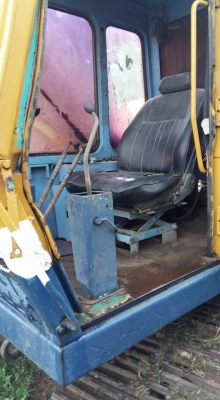 ขายด่วน แบคโฮ 200-2 โคมัสสุหัวคีบ  สนใจโทร 0805802926