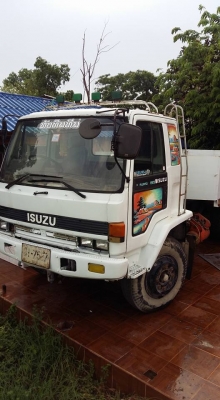 ขายด่วน  ISUZUU 175 กะบะดั้มราคา 530000 ต่อรองได้ สนใจโทร 0805802926