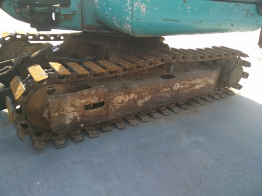 ขายรถขุดเก่าไทย KOMATSU PC 25-7 ตามสภาพ รถยังใช้งานได้ ปั้มดี เอวดี เครื่องยนต์ใช้ได้ครับ