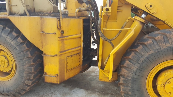 ขาย รถตัก KAWASAKI KSS7 เอวอ่อน รถใช้งานอยู่ ราคาต่อรองได้