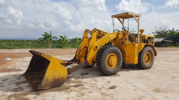 ขาย รถตัก KAWASAKI KSS7 เอวอ่อน รถใช้งานอยู่ ราคาต่อรองได้