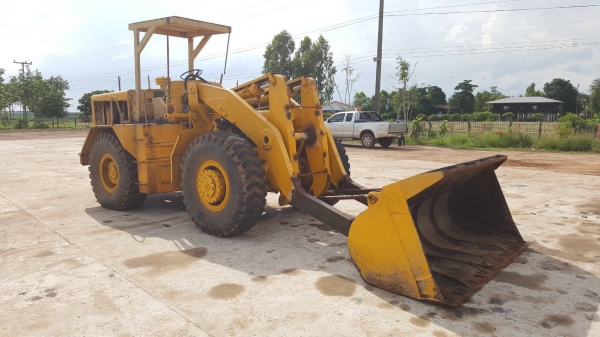 ขาย รถตัก KAWASAKI KSS7 เอวอ่อน รถใช้งานอยู่ ราคาต่อรองได้