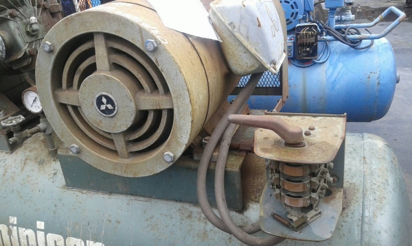 ขายปั๊มลม IWATA ขายปั๊มลม IWATA