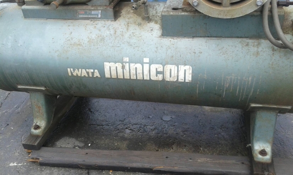 ขายปั๊มลม IWATA ขายปั๊มลม IWATA