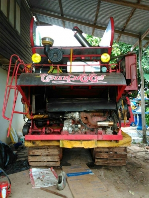 ขายตามสภาพ รถเกี่ยวข้าวไอ้หนุ่มไวไฟ เครื่อง 220 ปั๊ม ไดกิ้น ตัวเดิน 10 แมคโคร โรเลอร์ 10 ลูก หน้าเกี่ยว 3.50 เมตร ขายตามสภาพ รถเกี่ยวข้าวไอ้หนุ่มไวไฟ เครื่อง 220 ปั๊ม ไดกิ้น ตัวเดิน 10 แมคโคร โรเลอร์ 10 ลูก หน้าเกี่ยว 3.50 เมตร