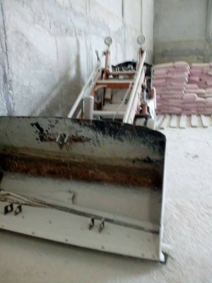 ขาย รถตักเล็ก TOYOTA เครื่องยนต์ดีเซล รถใช้งานคล่องตัว เครื่องดี ปั้มดี ราคาต่อรองได้ครับ