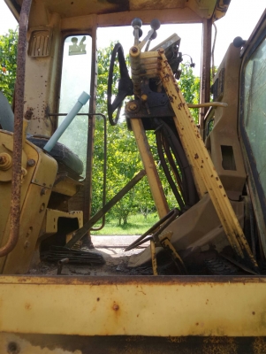 รถเกรด CAT 140G 72Vซีเรียล74490 พร้อมใช้งานเล่มทะเบียนเจ้าของขายเอ รถเกรด CAT 140G 72Vซีเรียล74490 พร้อมใช้งานเล่มทะเบียนเจ้าของขายเอ