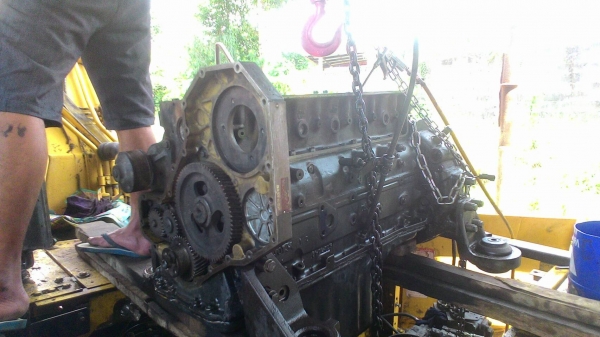 รับงานทั่วโลก 088 589 8151