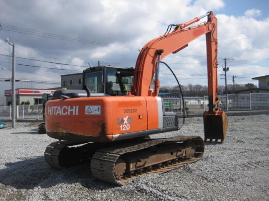 ขายรถขุดนำเข้าจากประเทศญี่ปุ่น hittachi zx120-3 บูมยาว แทรกกว้าง 70 cm รถสวยเดิม สนใจติดต่อสอบถาม 092-3309229 อีด