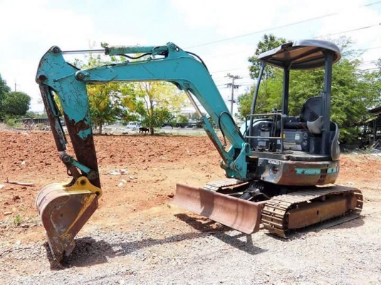 รุ่นใหม่ยอดนิยม KOBELCO SK30sr-3  ขนาดPC-30  รถเก่านอกแท้มีเอกสารใบอินวอย  เครื่องดีระบบไวมาก ช่วงล่างแน่น เครื่อง 3 สูบ   เครื่องยนต์ : 3TNV88-PYB-10466   ซีเรียล : PW11-30743   <#การันตีคุณภาพ>      ราคา   450,000  ต่อรองได้        เก็บงานลายละเอี