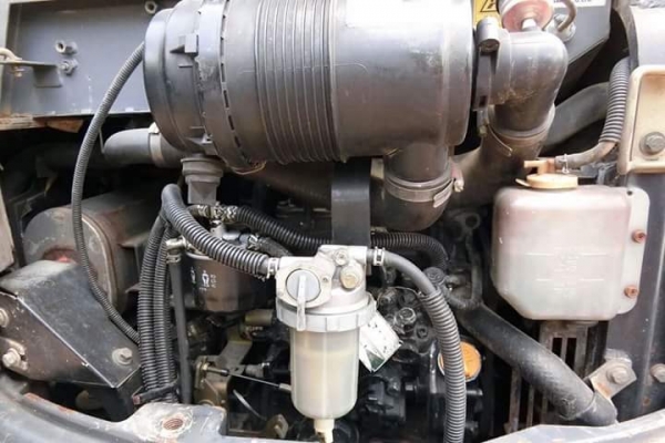 รุ่นใหม่ยอดนิยม KOBELCO SK30sr-3  ขนาดPC-30  รถเก่านอกแท้มีเอกสารใบอินวอย  เครื่องดีระบบไวมาก ช่วงล่างแน่น เครื่อง 3 สูบ   เครื่องยนต์ : 3TNV88-PYB-10466   ซีเรียล : PW11-30743   <#การันตีคุณภาพ>      ราคา   450,000  ต่อรองได้        เก็บงานลายละเอี