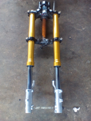 ชุดโช็คหน้า แท้ติดรถ ZOOMER X