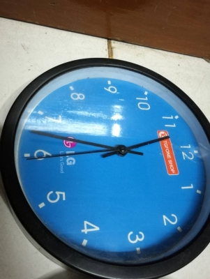 3 เรือน 550 บ. ส่งฟรี 083-2000058  LINE ID: line832923 นาฬิกาแขวน 3 เรือน ตามภาพ