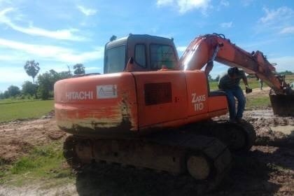 ขาย  745,000 บาท HITACHI ZX110-1 ทำงาน 29,xxx ชม เครื่องดี ปั้มแรง โช่หนา เอวแน่น ไฟฟ้าครบ เอกสารอินวอยท์   รถอยู่ จ.โคราช โทร&amp;ไอดีไลน์ 0610710295