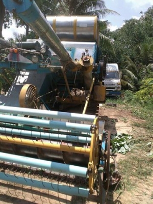 ขายรถเกี่ยวข้าวเกษตรพัฒนา เครื่องHINO JOทรูเทอร์โบว์ ช่วงล่าง200 อุ้ม2.5สภาพใช้งาน ขายรถเกี่ยวข้าวเกษตรพัฒนา เครื่องHINO JOทรูเทอร์โบว์ ช่วงล่าง200 อุ้ม2.5สภาพใช้งาน