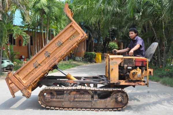 ขายรถบรรทุกดั้มเปอร์YANMAR YFW20 ตีนตะขาบแทรคเหล็กสวย สวยเดิมจากญี่ปุ่นยังไม่เคยใช้ในไทย 95,000เท่านั้น!!