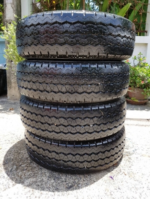 ยางบิสโตน 215/70/15 ปี16