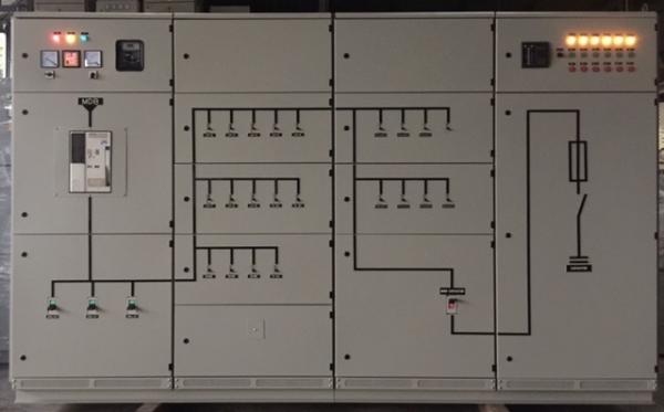 ขายตู้ MDB Main air circuit breaker Mitsubishi 1600A AE1600-SS breaker ย่อยของ Mitsubishi 26 ตัว พร้อม Capbank Merlin gerin 6 step Pipat 098-2641749