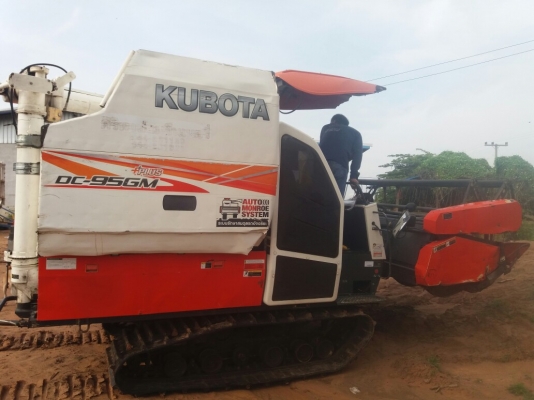 ขายรถเกี่ยว 95 พลัส ปี 55 พร้อมใช้คับ..ช่างล่างดี เครื่องดี เกียดี ขายรถเกี่ยว 95 พลัส ปี 55 พร้อมใช้คับ..ช่างล่างดี เครื่องดี เกียดี