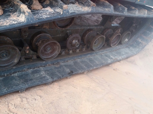 ขายรถเกี่ยว 95 พลัส ปี 55 พร้อมใช้คับ..ช่างล่างดี เครื่องดี เกียดี ขายรถเกี่ยว 95 พลัส ปี 55 พร้อมใช้คับ..ช่างล่างดี เครื่องดี เกียดี