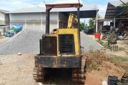 ขายด่วน 98,500 แม็คโครเล็ก IHI 30-1 สภาพพร้อมใช้งาน เครื่องปั้มดี โซ่ช่วงล่างพร้อมใช้งาน เอกสารสัญญาซื้อขาย  รถอยู่ จ.อุดรธานี โทร&amp;ไอดีไลน์ 0610710295