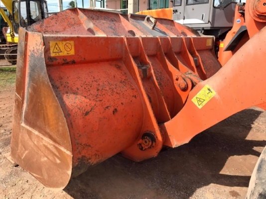 ขายรถตักล้อยาง HITACHI ZW150 (เทียบเท่า WA270-6) รถนอกนำเข้าจากญี่ปุ่น สภาพสวยพร้อมใช้ มีVDOการทำงานครับ ขายรถตักล้อยาง HITACHI ZW150 (เทียบเท่า WA270-6) รถนอกนำเข้าจากญี่ปุ่น สภาพสวยพร้อมใช้ มีVDOการทำงานครับ